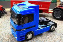 Load image into Gallery viewer, WEL32280B Welly 1:32 Scale Mercedes Actros 4x2 Lorry in Blue