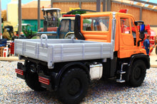 Load image into Gallery viewer, WEL32380COR Welly 1:32 Scale Unimog U400 in Municipal Yellow