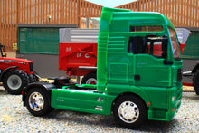 Load image into Gallery viewer, WEL32640G Welly 132 Scale MAN TG510A XXL 4x2 Lorry in Green