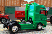 Load image into Gallery viewer, WEL32640G Welly 132 Scale MAN TG510A XXL 4x2 Lorry in Green