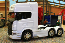Load image into Gallery viewer, WEL32670LW WELLY 1:32 Scale Scania R730 V8 6x4 Lorry in White