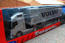 Load image into Gallery viewer, WEL32681S WELLY 1:32 Scale Volvo FH Lorry with Container Trailer