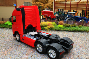 WEL32690LR Welly 1:32 Scale Volvo FH 6x4 Lorry in Red