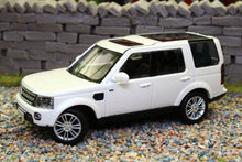 Load image into Gallery viewer, WHE640101 WHEELART 1:64 Scale Land Rover Discovery 4 in White with Silver Alloys