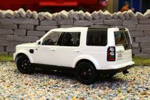 Load image into Gallery viewer, WHE640102 WHEELART 1:64 Scale Land Rover Discovery 4 in White with Black Alloys