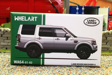 Load image into Gallery viewer, WHE640102 WHEELART 1:64 Scale Land Rover Discovery 4 in White with Black Alloys