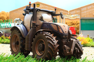 Weathered 43341 Britains New Holland T7.300 Blue Power 4WD Tractor