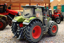 Load image into Gallery viewer, 43374(w) Weathered Britains Claas Arion 660 Tractor DUSTY VERSION