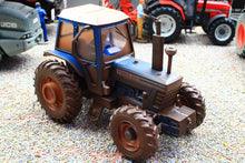 Load image into Gallery viewer, 43409(w) Weathered Britains Ford 8700 4WD Special Edition in Blue DIRTY VERSION