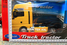 Load image into Gallery viewer, WEL32650SY Welly 1:32 Scale MAN TGX 18.440 4x2 Lorry in Yellow