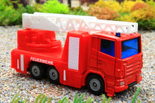 Load image into Gallery viewer, 1015  Siku 1:87 Scale Fire Engine