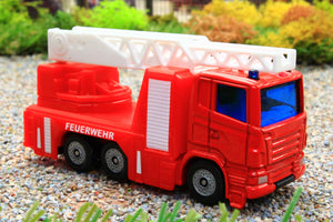 1015  Siku 1:87 Scale Fire Engine