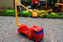 Load image into Gallery viewer, 1080  Siku 1:87 Scale Fire Engine with access platform