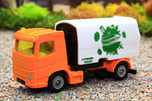 Load image into Gallery viewer, 1104 Siku 1:87 Scale Road Sweeper Truck