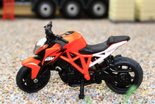 Load image into Gallery viewer, 1384 Siku 1:32 Scale Ktm 1290 Super Duke R Motorbike Tractors And Machinery (1:32 Scale)