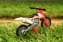 Load image into Gallery viewer, 1391 Siku Minatures - Ktm Sx F 450 Motorbike Tractors And Machinery (1:32 Scale)