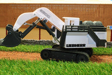 Load image into Gallery viewer, 1798 Siku 187 Scale Liebherr R900 Mining Excavator Tractors And Machinery (1:87 Scale)