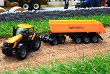 Load image into Gallery viewer, 1858 Siku 187 Scale JCB Tractor with Articulated Tipping Trailer