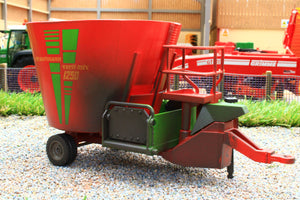 2450(w) WEATHERED Siku Strautmann Verti-mix 1250 Fodder Mixing Wagon