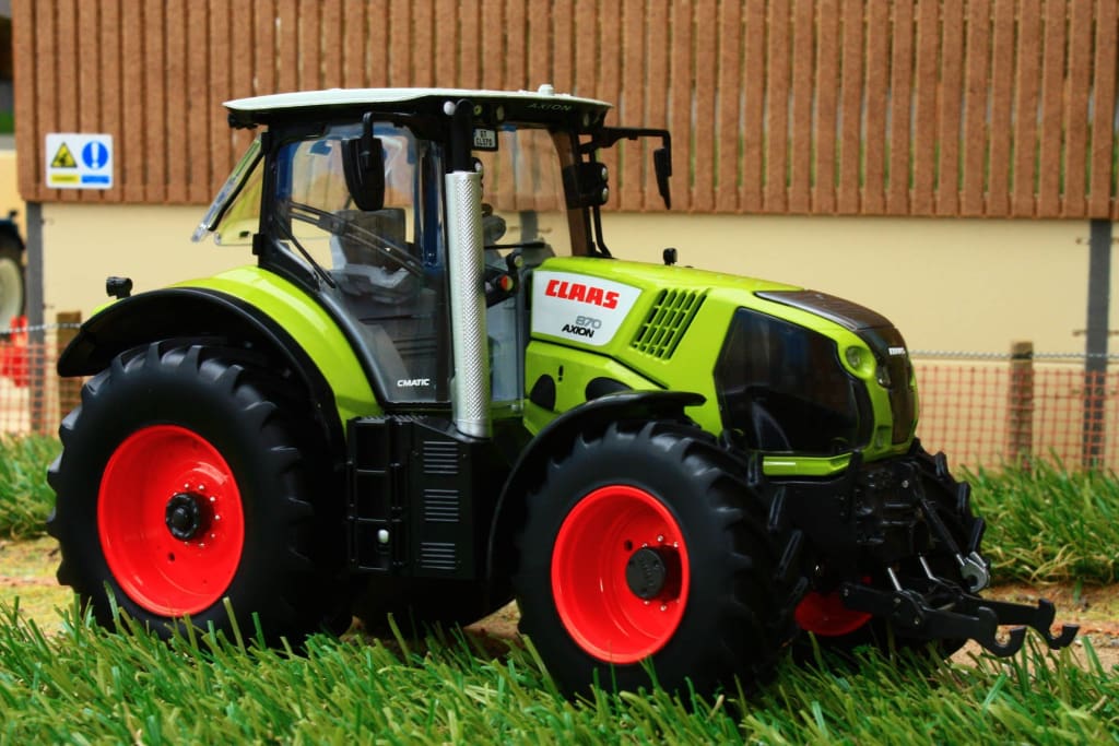 新品】京商★1/32 CLAAS AXION 870 8輪(4輪)コンバーション Amazon.co.jp: 京商1/32 CLAAS AXION 870 8輪(4輪) コンバー