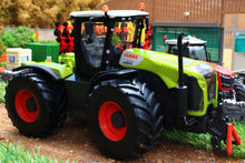 Load image into Gallery viewer, 3271 SIKU CLAAS XERION 5000 TRACTOR