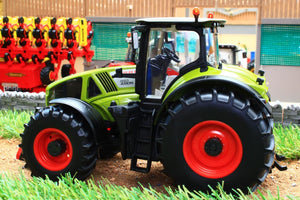 3280 Siku Claas Axion 950 Tractor