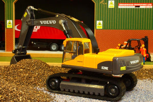 3535 SIKU 150 SCALE VOLVO HYDRAULIC EXCAVATOR