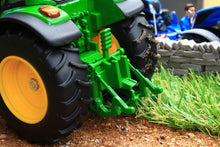 Load image into Gallery viewer, 3652 Siku John Deere Tractor with front end loader