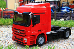 3934 SIKU 150 SCALE MERCEDES BENZ ACTROS LORRY CAR TRANSPORTER WITH TWO CARS