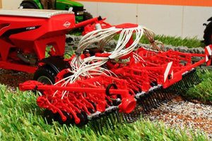 Uh4128 Universal Hobbies Kuhn Tt Planter 3500 2014 Tractors And Machinery (1:32 Scale)