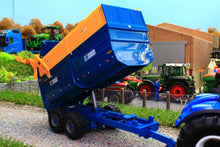 Load image into Gallery viewer, 42700 BRITAINS KANE 16 TONNE SILAGE TRAILER