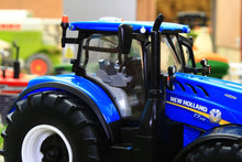 Load image into Gallery viewer, 43149A1 BRITAINS NEW HOLLAND T7.315 TRACTOR