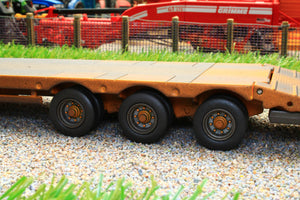 43254(w) WEATHERED BRITAINS KANE LOW LOADER TRAILER IN YELLOW