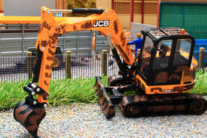 43279 BRITAINS MUDDY JCB MIDI EXCAVATOR