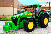 Load image into Gallery viewer, 43288 Britains &#39;Prestige Collection&#39; John Deere 8R 410 Tractor