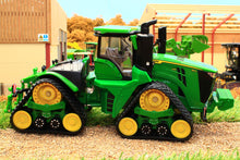 Load image into Gallery viewer, 43300 Britains &#39;Prestige Collection&#39; John Deere 9RX 590 Tracked Tractor
