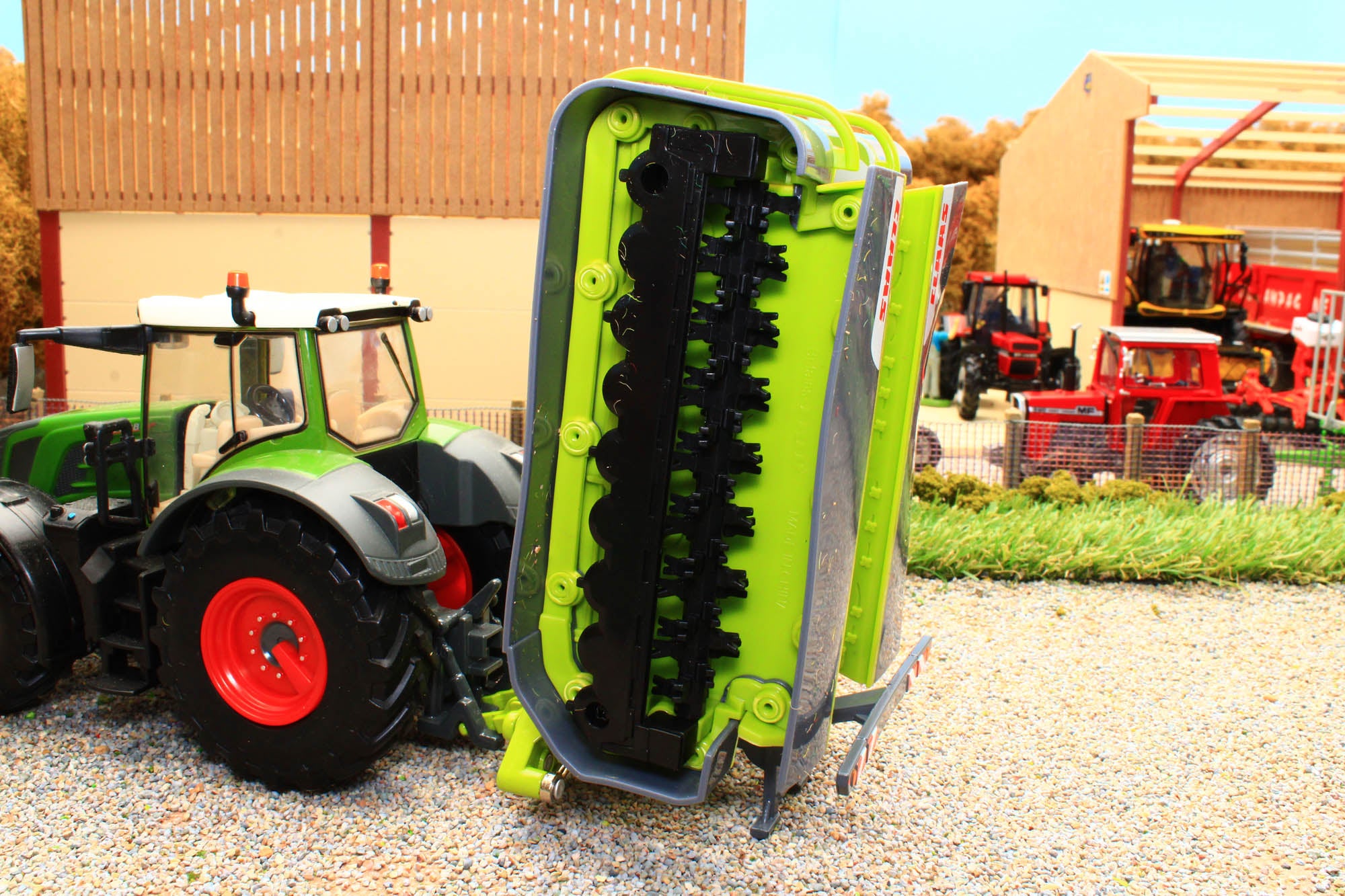 Claas Disco Rear 43303 Britains Claas Disco 1100C Rear Butterfly Mower – Brushwood Toys