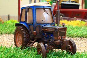 43308(W) Weathered Britains Ford 6600 2WD Tractor