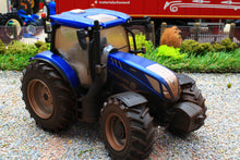 Load image into Gallery viewer, 43319 Weathered Britains New Holland T6-180 Blue Power Tractor