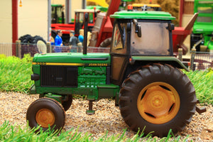 43326(W) Weathered Britains Limited Edition John Deere 3350 2WD Tractor