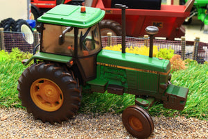 43327(W) Weathered Britains Limited Edition John Deere 3140 2WD Tractor