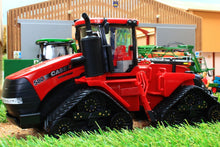 Load image into Gallery viewer, 44146 Britains &#39;Prestige Collection&#39; Case IH 580 Quadtrac Tractor - left side view