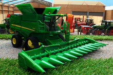 Load image into Gallery viewer, 45674 Britains John Deere S780 Tracked Combine Harvester