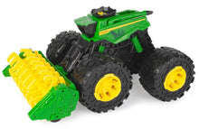 Load image into Gallery viewer, 47329 Britains Tomy Kids John Deere Super Scale Combine with Lights and Sound