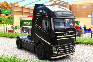 6737 + 6734 SIKU RADIO CONTROLLED VOLVO FH16 LORRY WITH BLUETOOTH HAND CONTROLLER AND SCHMITZ CARGO BULL 3 AXLE TRAILER