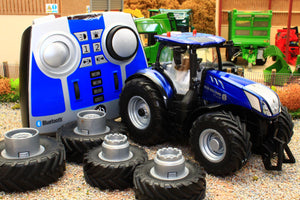6739 Siku New Holland T7.315 4WD Radio Control Tractor with removable Duals Bluetooth App Controlled Plus hand Controller