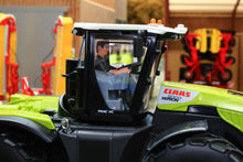 Load image into Gallery viewer, 6791 Siku Remote Control Bluetooth Claas Xerion 5000 TRAC VC Tractor
