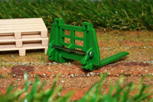 Load image into Gallery viewer, 7002 Siku Pallet Fork Set for Radio Control Tractor with Front Loader