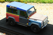 Load image into Gallery viewer, ALM410214 ALMOST REAL 1:43 SCALE Land Rover Defender 90 Paul Smith Edition 2015
