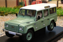 Load image into Gallery viewer, ALM410307 ALMOST REAL 1:43 SCALE Land Rover Defender 110 Heritage Green 2015